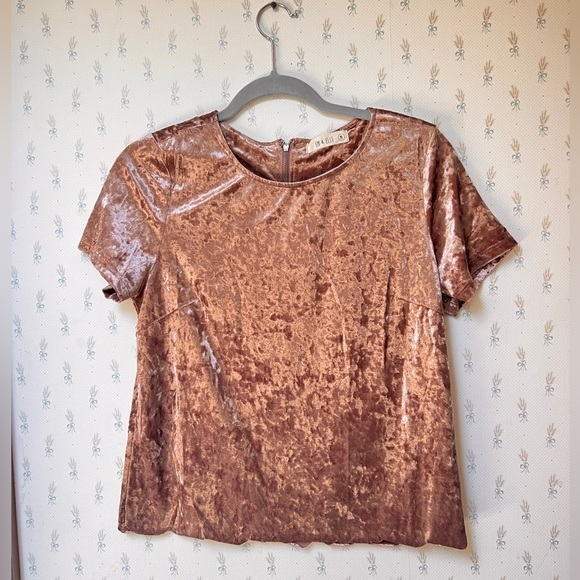 Women’s Top Pink Velvet SOFT Tee l super soft Em &‎ Elle - Picture 2 of 3